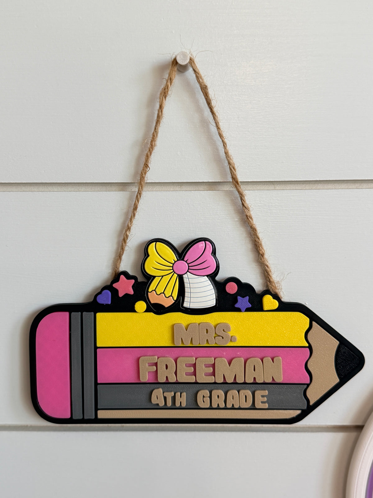 Pencil Teacher Desk Set: Pen Holder, Organizer, Name Sign, Heart Shaped Phone Stand, Fun Decor